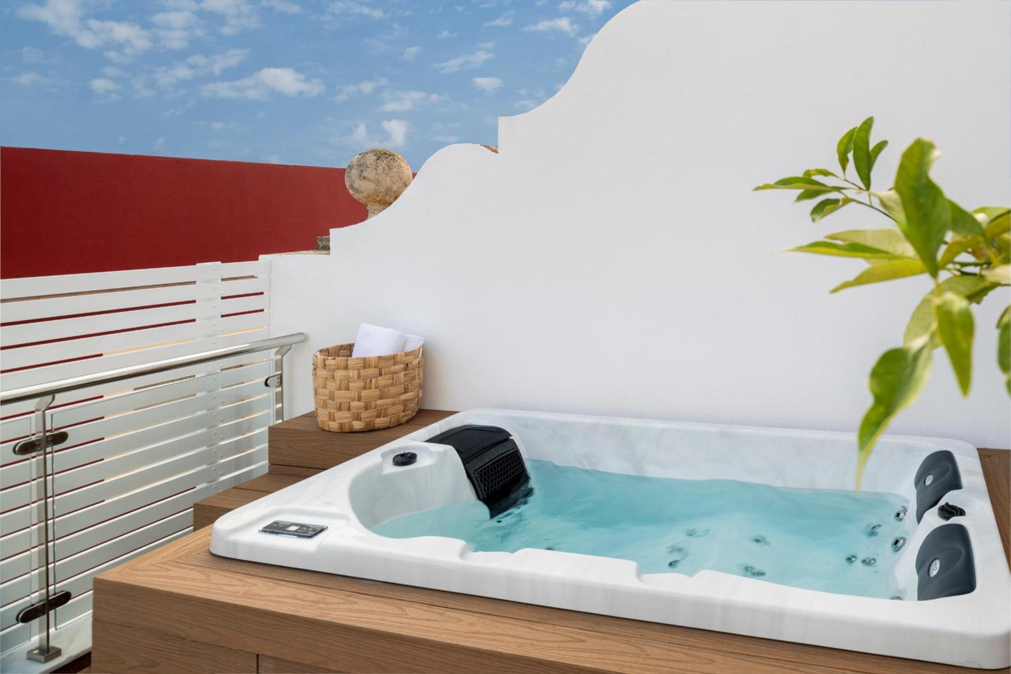 Magno Apartments Santa Clara - Private Terraces With Jacuzzi Севілья Екстер'єр фото