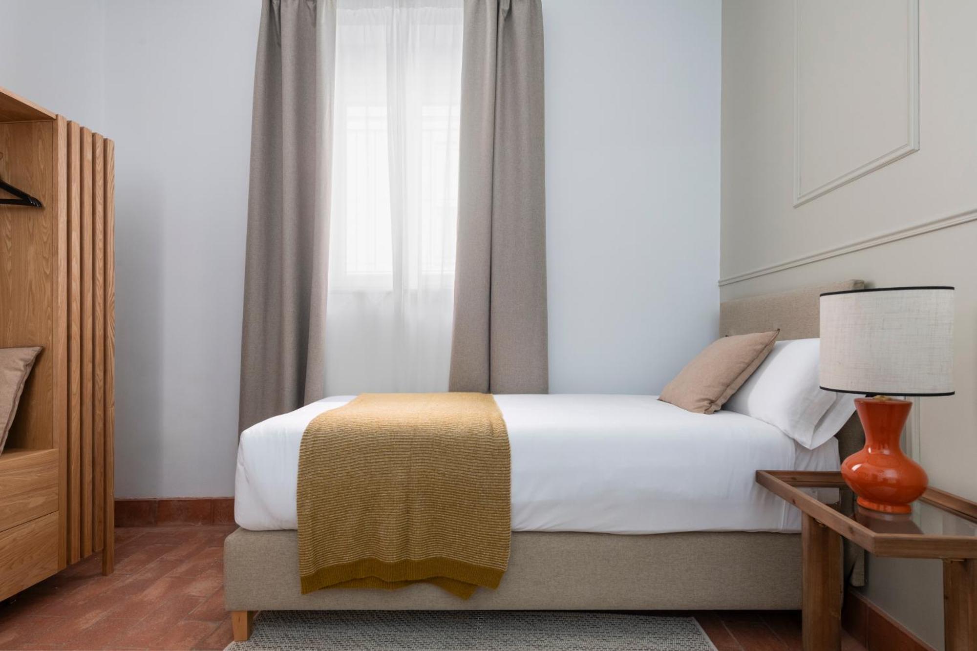 Magno Apartments Santa Clara - Private Terraces With Jacuzzi Севілья Екстер'єр фото